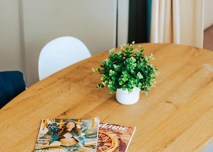 Camping Mobil-home Avec Terrasse, 2 Doubles, Cuisine équipée - Api-1-52-1467 Saint-Jean-de-Monts